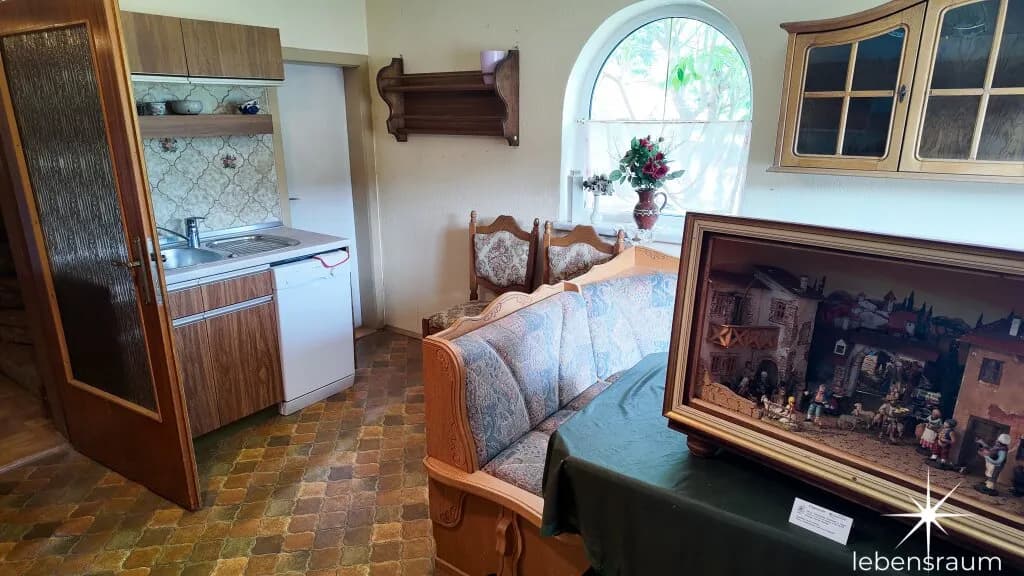 8-Zimmer-Haus kaufen in Klagenfurt – 275 m², € 490.000 – Bild 14 von 25