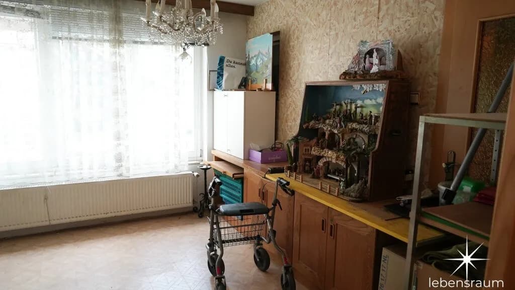 8-Zimmer-Haus kaufen in Klagenfurt – 275 m², € 490.000 – Bild 18 von 25