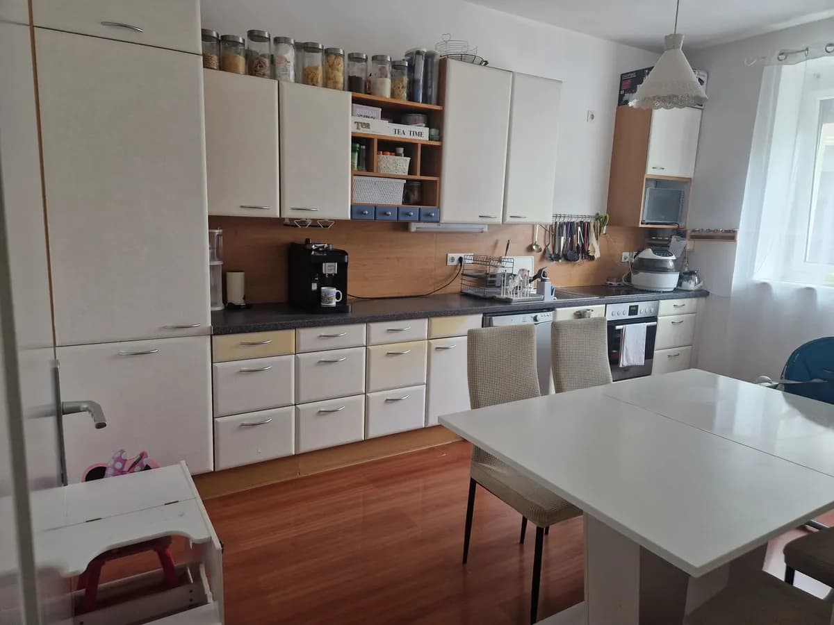 4-Zimmer-Wohnung mieten in Hartberg-Fürstenfeld – 90 m², € 800 – Bild 3 von 8