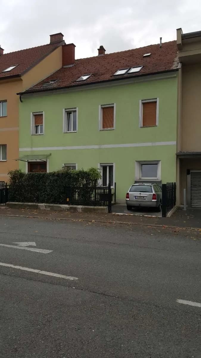 Gewerbeimmobilie kaufen in Graz – 235 m², € 550.000