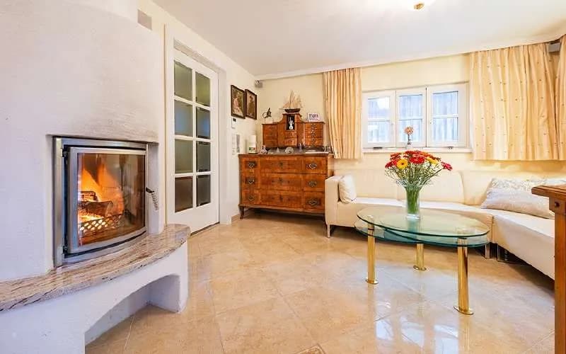 3-Zimmer-Immobilie kaufen in Gmunden – 96 m², € 1.190.000 – Bild 2 von 7