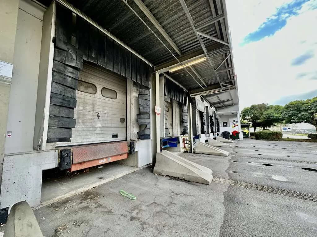 Gewerbeimmobilie mieten in Graz – 700 m², € 7 – Bild 1 von 27