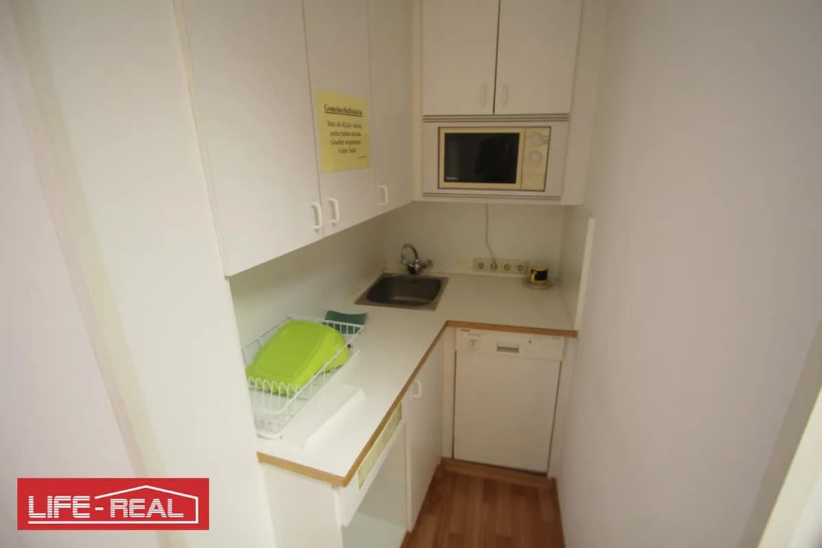 1-Zimmer-Gewerbeimmobilie mieten in Linz – 14 m², € 290 – Bild 5 von 7