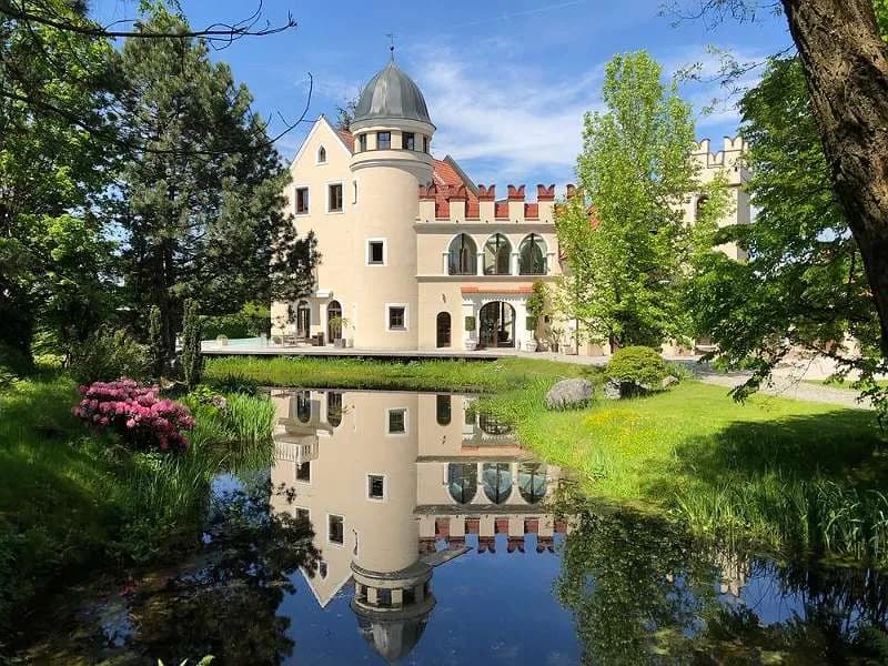Immobilie kaufen in Braunau am Inn – 575 m², € 1.980.000 – Bild 1 von 6