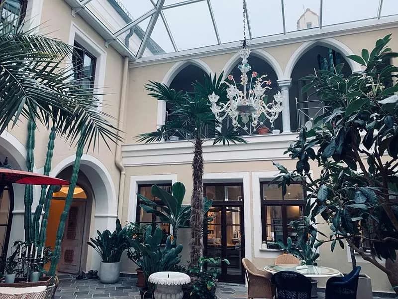 Immobilie kaufen in Braunau am Inn – 575 m², € 1.980.000 – Bild 6 von 6