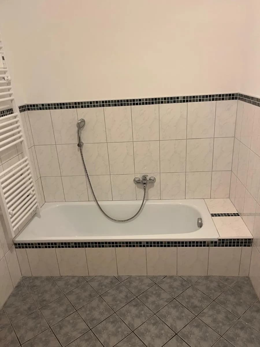 3-Zimmer-Wohnung mieten in Vöcklabruck – 85 m², € 600 – Bild 2 von 13