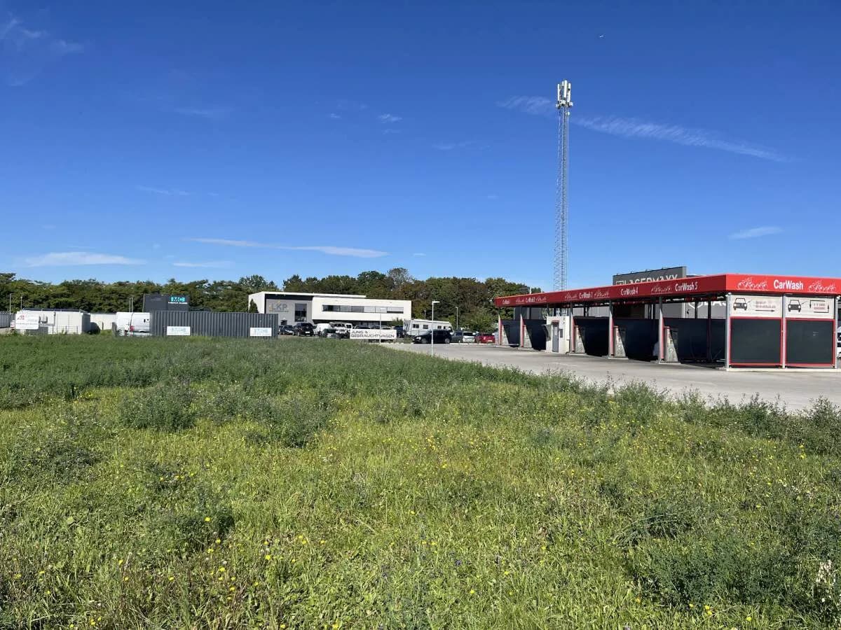 Immobilie mieten in Wiener Neustadt – 2 879 m², € 2.700 – Bild 4 von 6