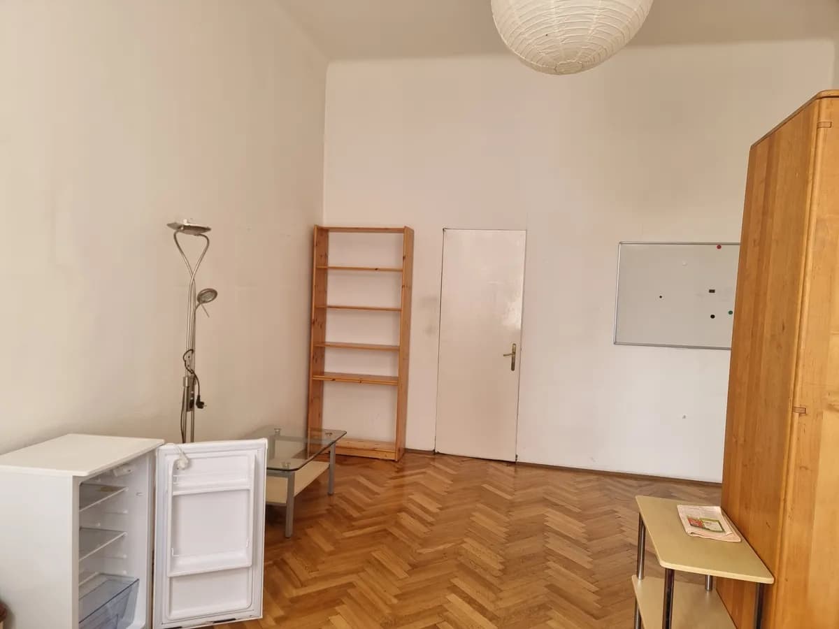 Wohnung mieten in Wien – 22 m², € 690 – Bild 2 von 7