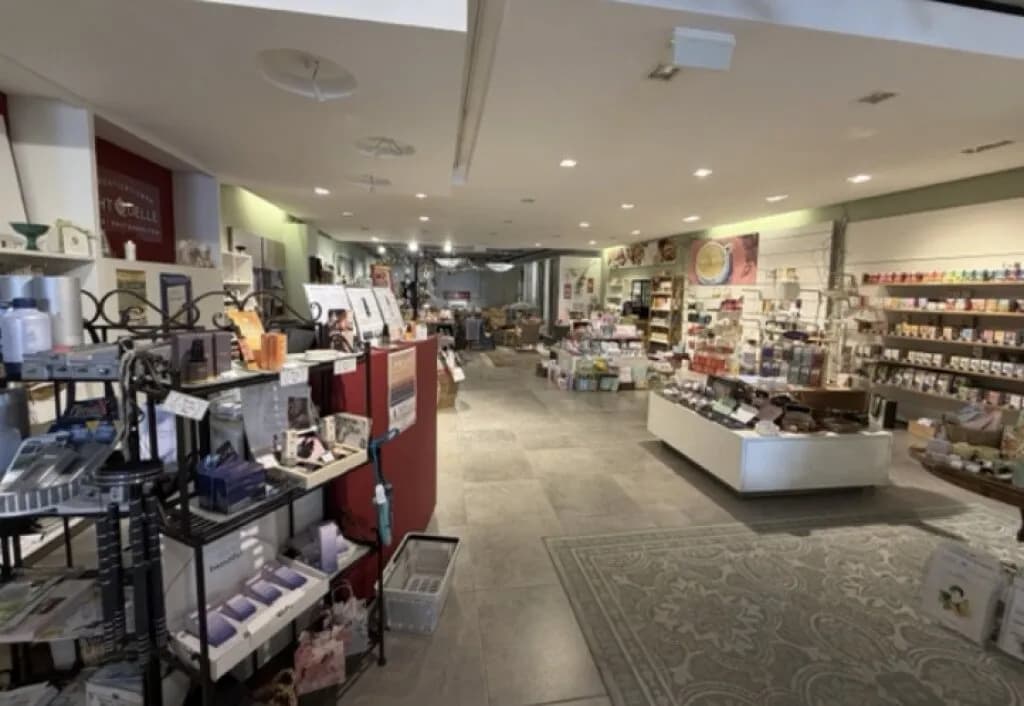 Gewerbeimmobilie kaufen in Mistelbach – 835 m², € 486.000 – Bild 4 von 11