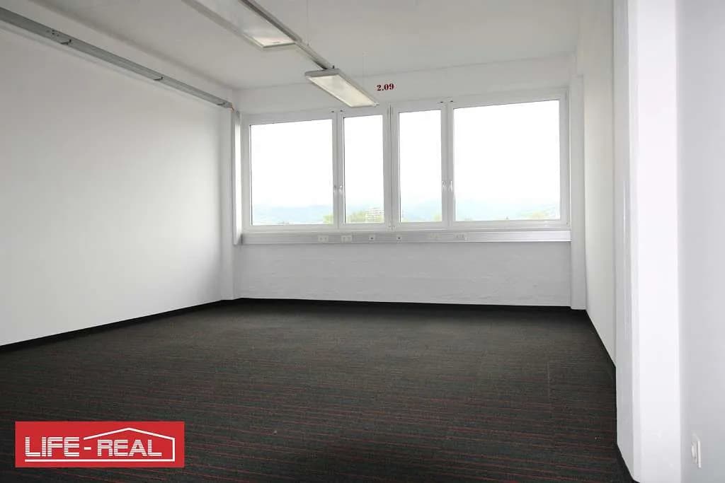 Gewerbeimmobilie mieten in Linz – 45 m², € 776 – Bild 2 von 8