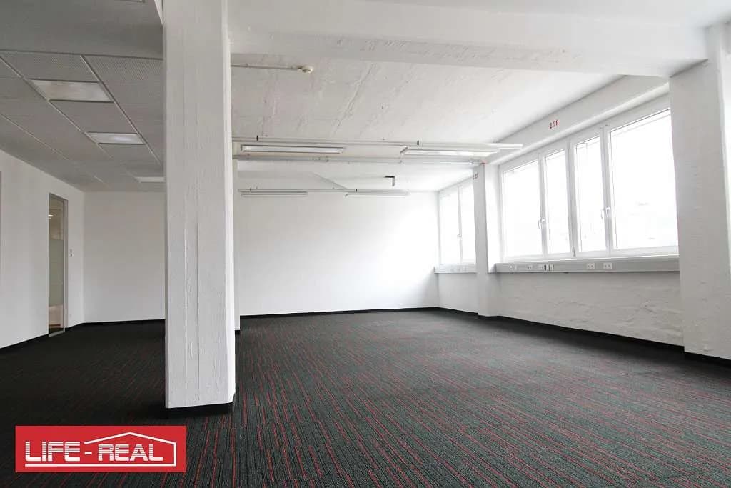 Gewerbeimmobilie mieten in Linz – 45 m², € 776 – Bild 4 von 8
