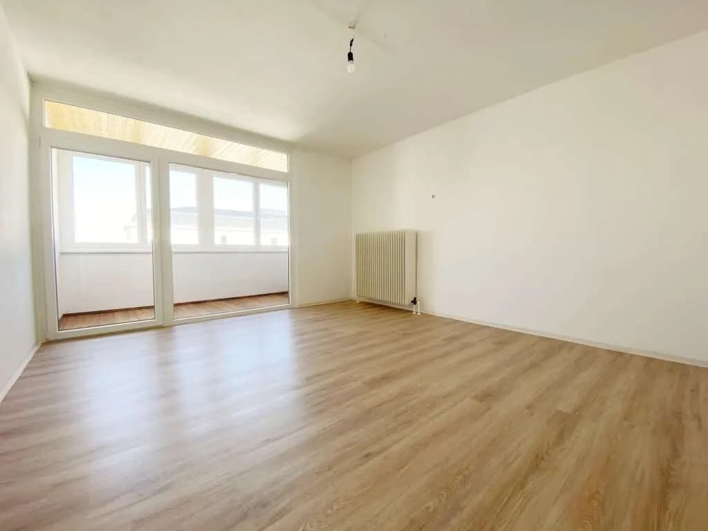 4-Zimmer-Wohnung kaufen in Wels – 85,27 m², € 215.000 – Bild 2 von 12