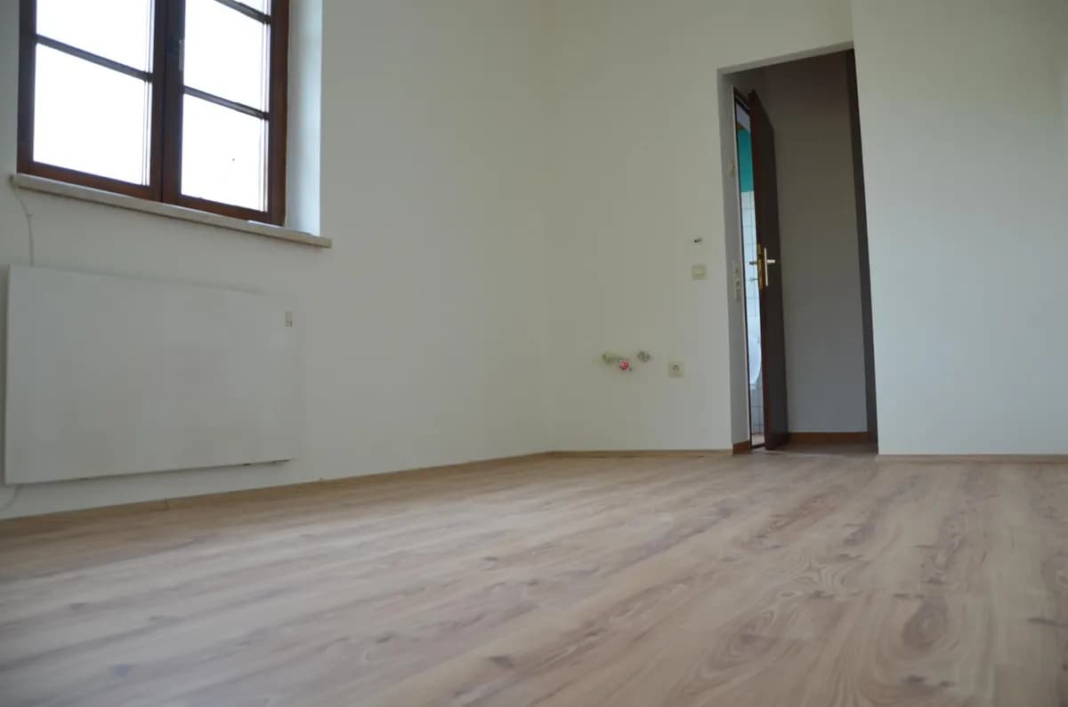 1-Zimmer-Wohnung mieten in Steyr – 27 m², € 330 – Bild 3 von 10