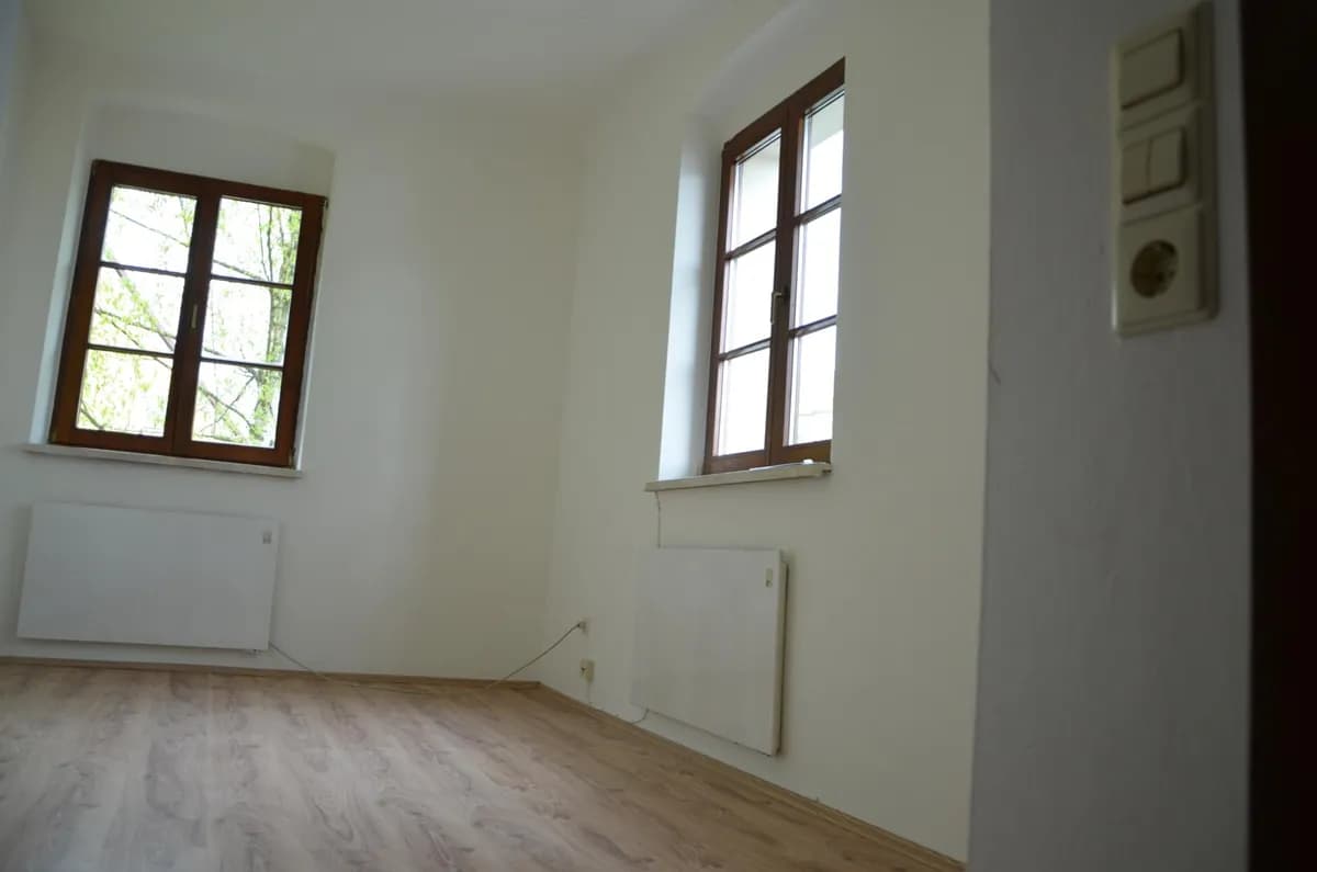 1-Zimmer-Wohnung mieten in Steyr – 27 m², € 330 – Bild 7 von 10
