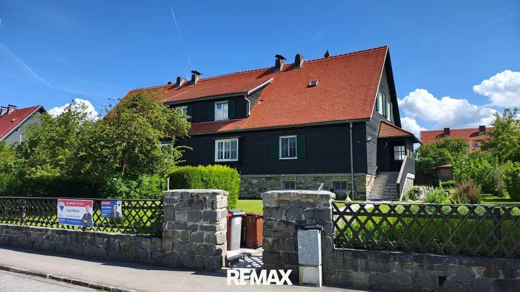 Haus kaufen in Zwettl – 100 m², € 170.000