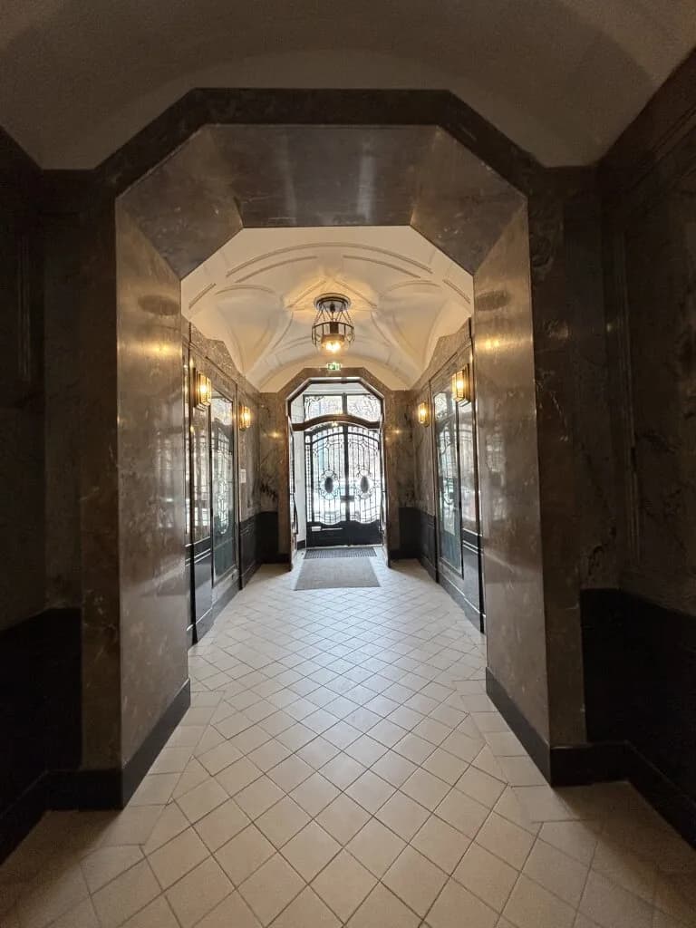 4-Zimmer-Wohnung mieten in Wien – 130 m², € 3.499 – Bild 4 von 4