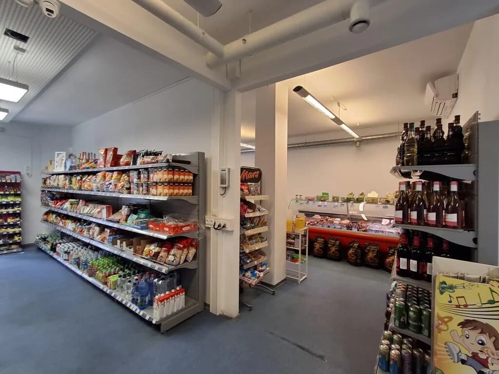 Gewerbeimmobilie mieten in Ried im Innkreis – 100 m², € 1.164 – Bild 6 von 17