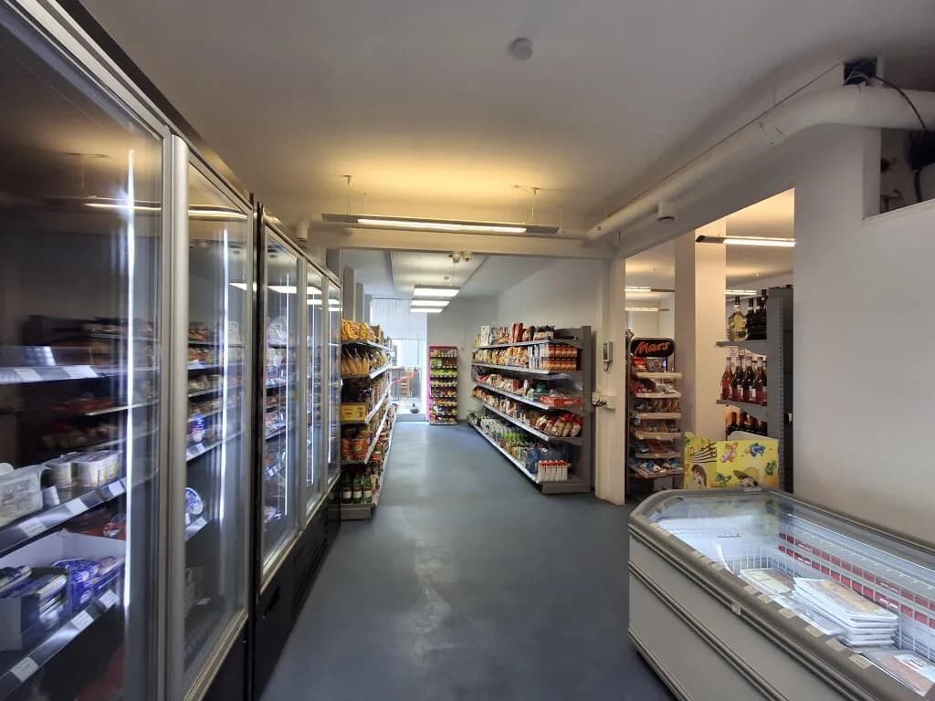Gewerbeimmobilie mieten in Ried im Innkreis – 100 m², € 1.164 – Bild 7 von 17