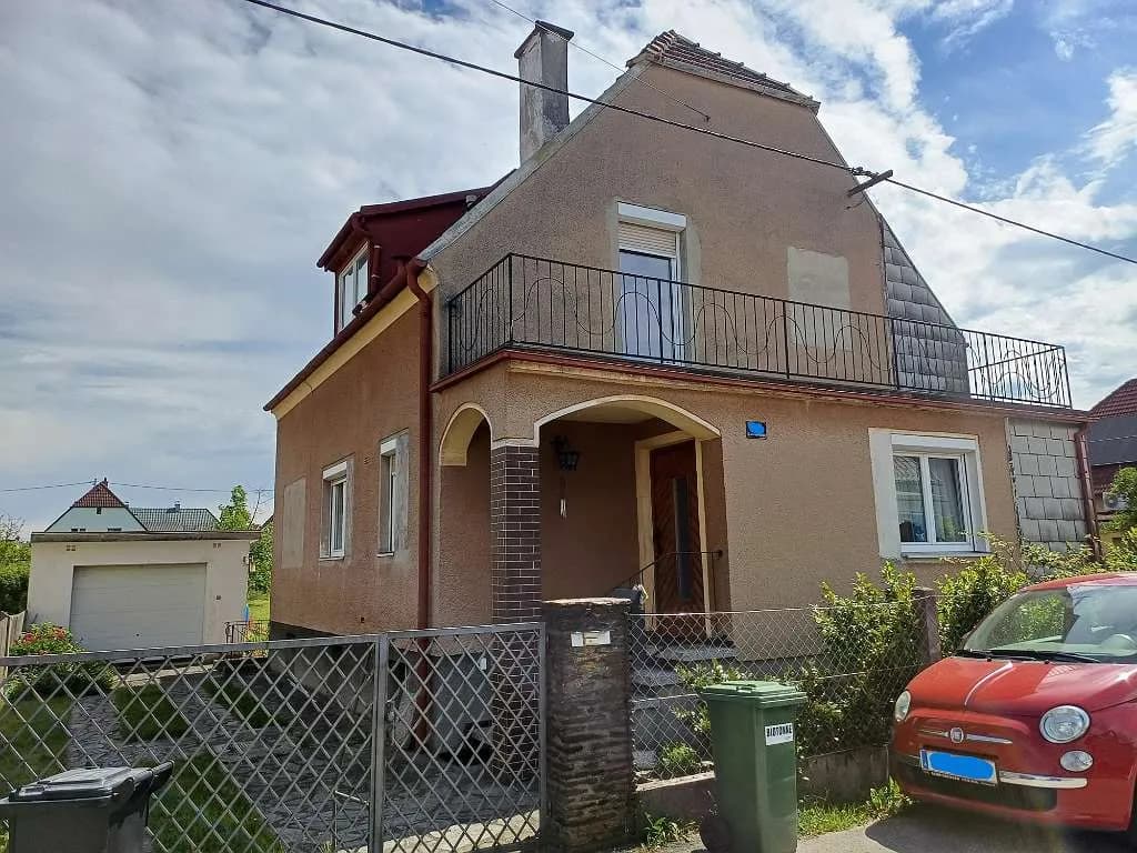 Haus kaufen in Linz Land – 120 m², € 430.000