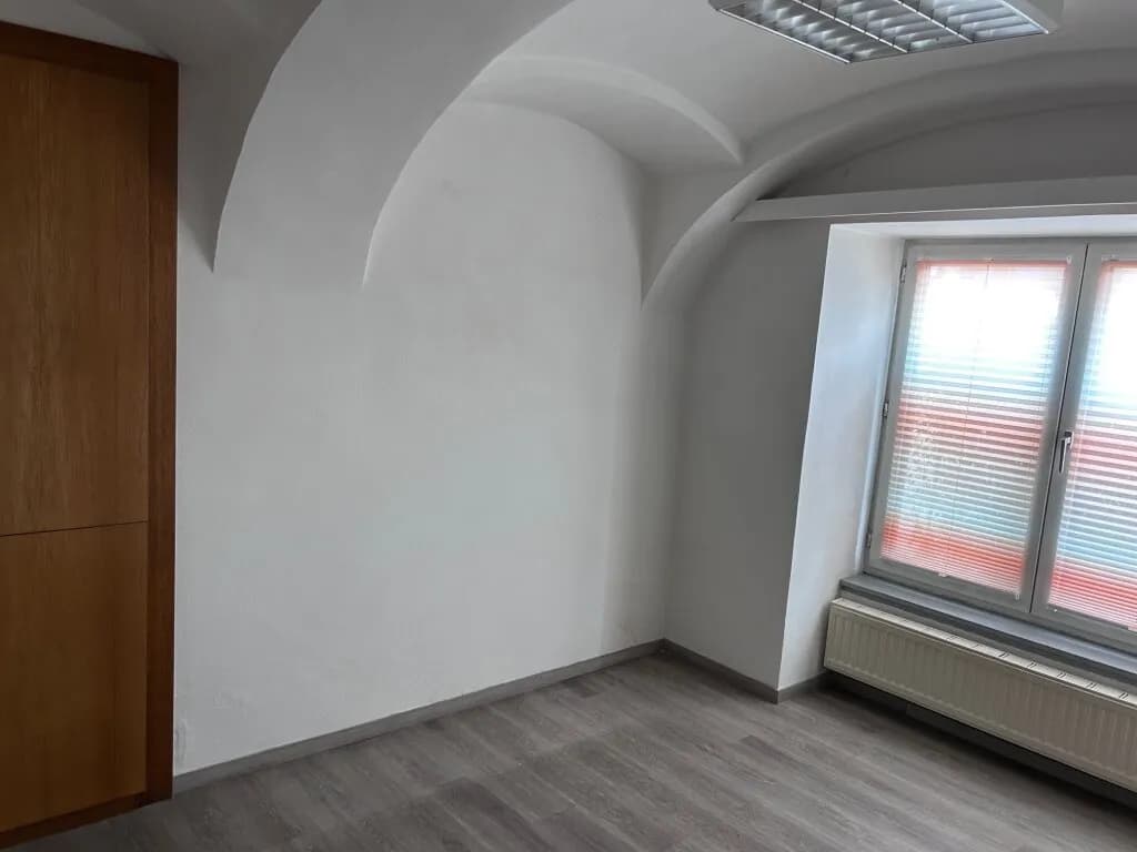 3-Zimmer-Gewerbeimmobilie mieten in Weiz – 86 m², € 800 – Bild 6 von 11
