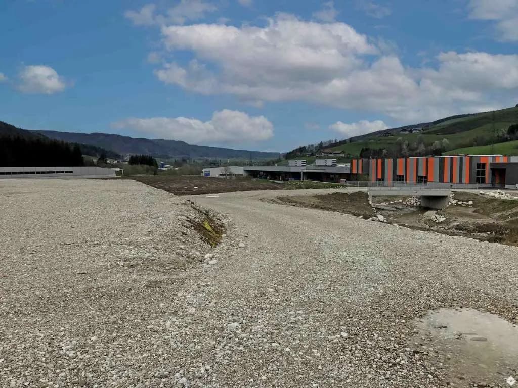 Immobilie kaufen in Vöcklabruck – 19 199 m² – Bild 4 von 6