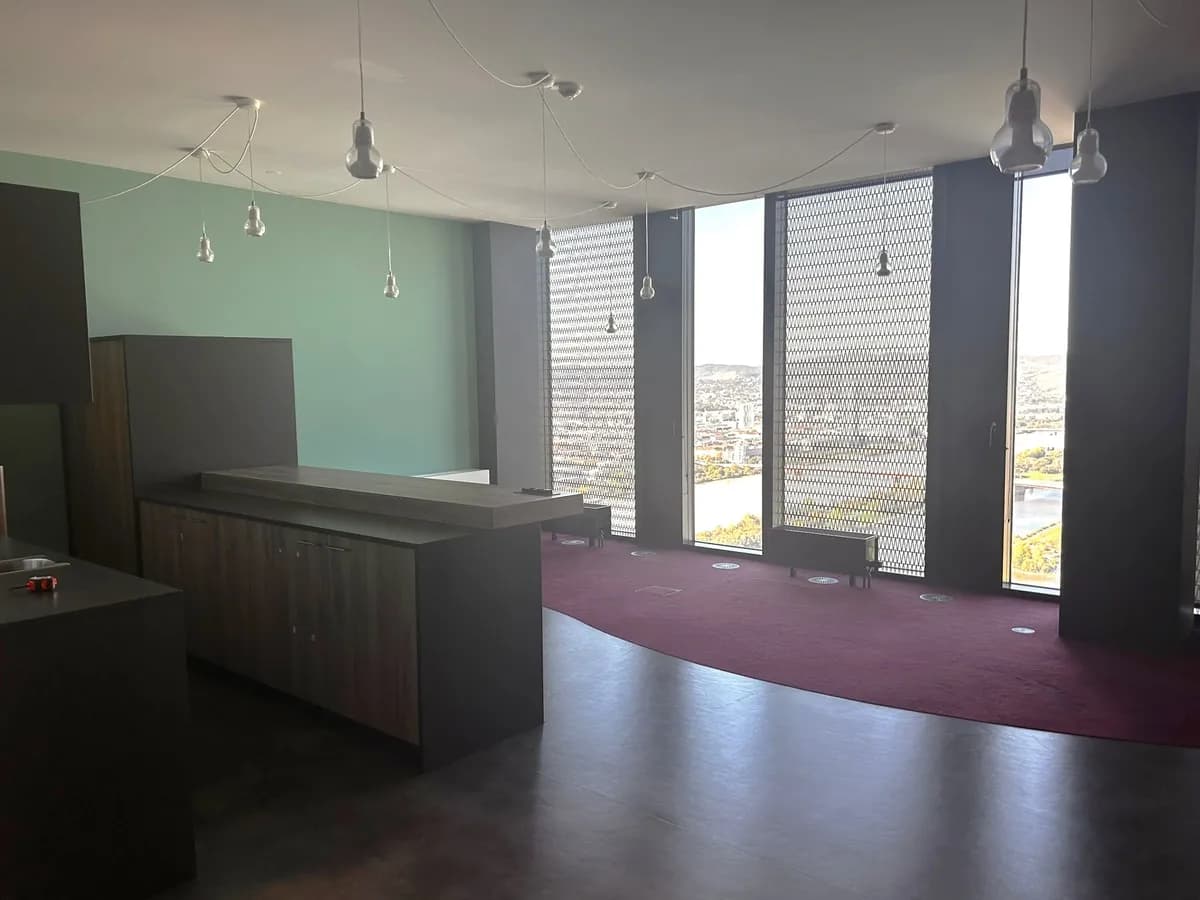 Gewerbeimmobilie mieten in Wien – 1 165 m², € 24 – Bild 2 von 7