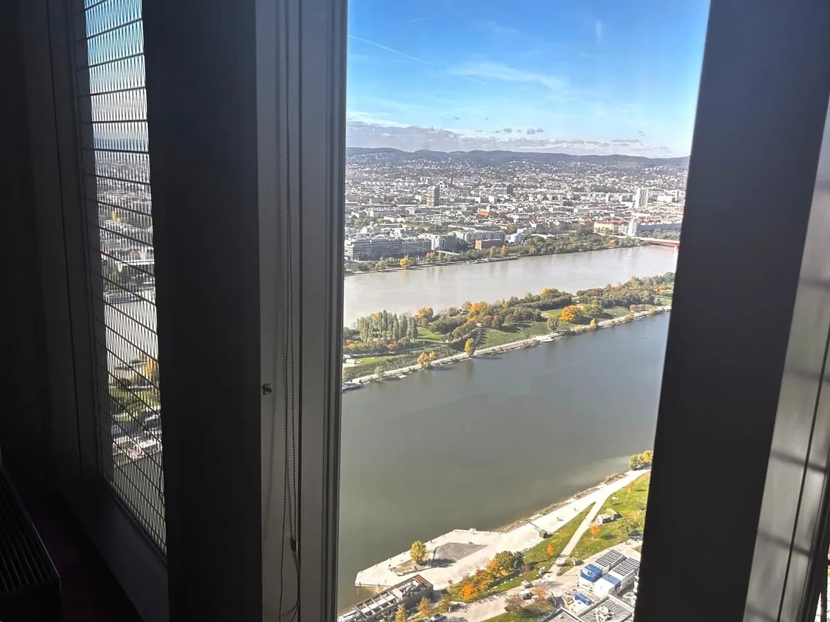 Gewerbeimmobilie mieten in Wien – 1 165 m², € 24 – Bild 4 von 7