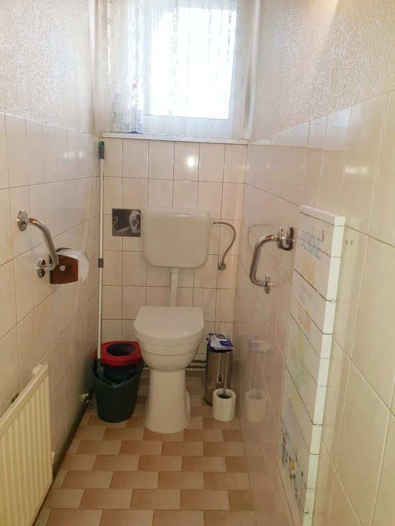 6-Zimmer-Gewerbeimmobilie kaufen in Wiener Neustadt Land – 180 m², € 437.000 – Bild 13 von 31