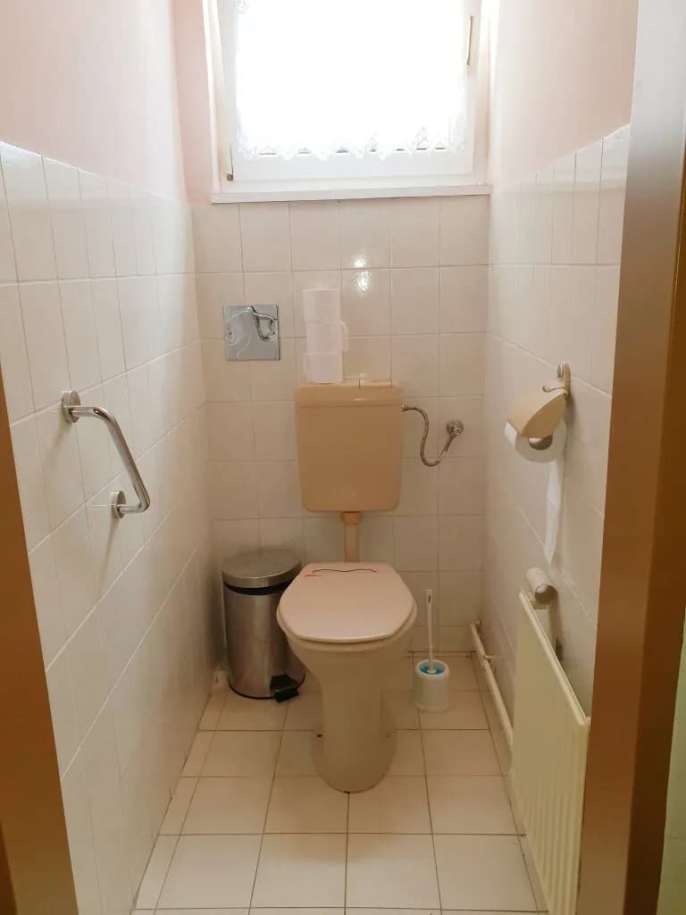 6-Zimmer-Gewerbeimmobilie kaufen in Wiener Neustadt Land – 180 m², € 437.000 – Bild 24 von 31