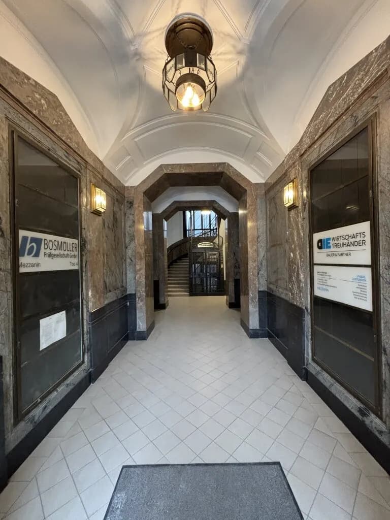 6-Zimmer-Wohnung mieten in Wien – 236 m², € 6.997 – Bild 20 von 21