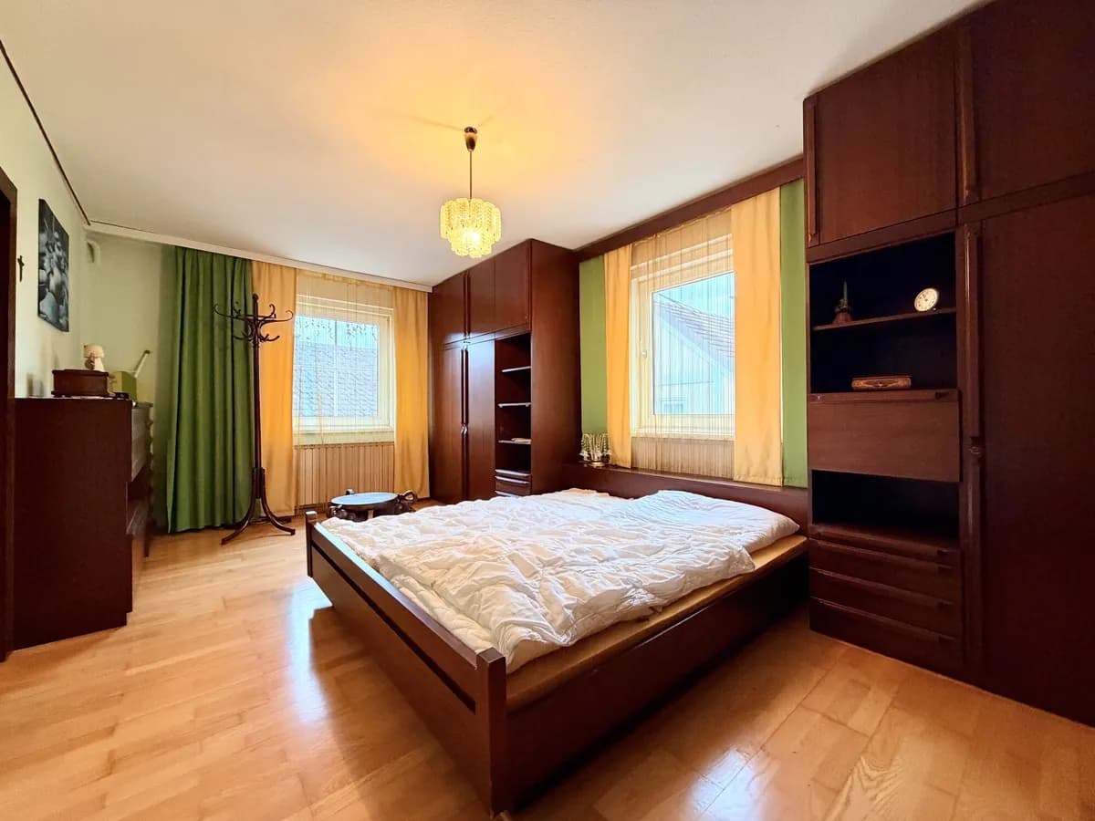 8-Zimmer-Immobilie kaufen in Steyr – 170,78 m², € 199.000 – Bild 12 von 30