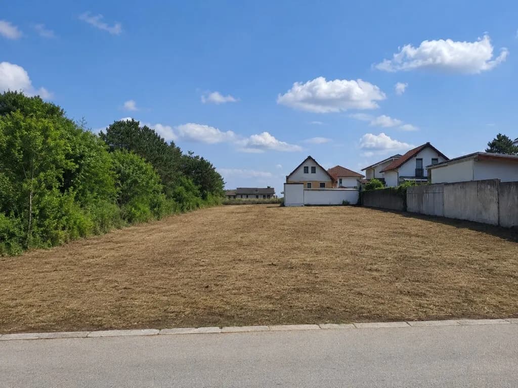 Grundstück kaufen in Gänserndorf – 678 m², € 299.000 – Bild 2 von 4