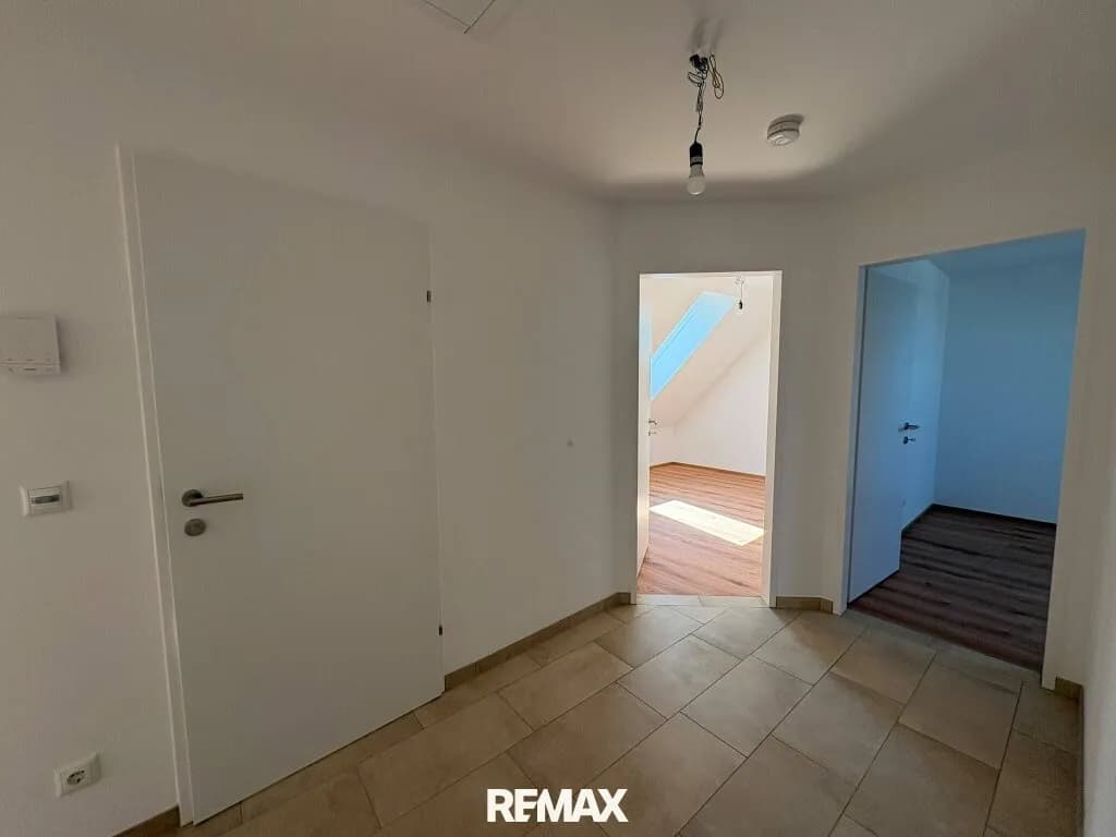 3-Zimmer-Wohnung mieten in Gmunden – 74 m², € 849 – Bild 3 von 7
