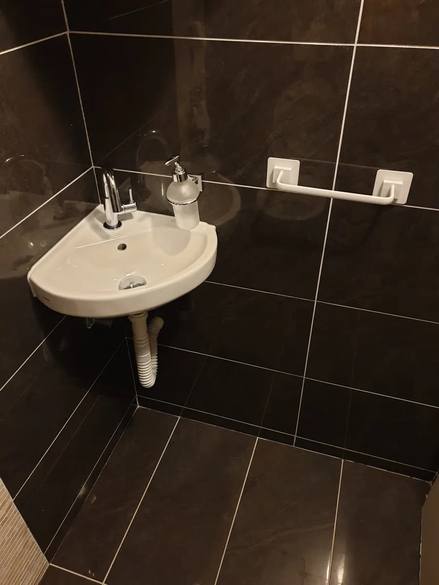 4-Zimmer-Wohnung mieten in Vöcklabruck – 180 m², € 1.500 – Bild 7 von 31
