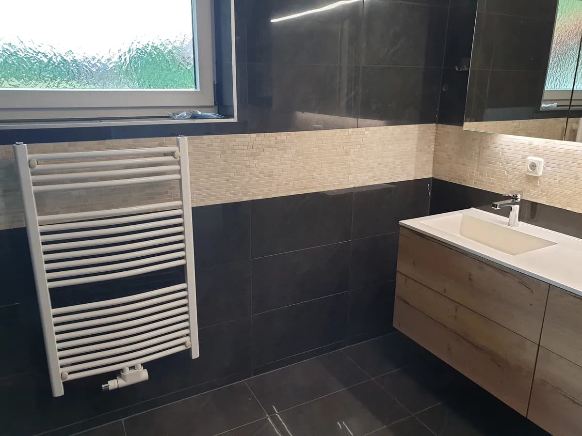4-Zimmer-Wohnung mieten in Vöcklabruck – 180 m², € 1.500 – Bild 13 von 31