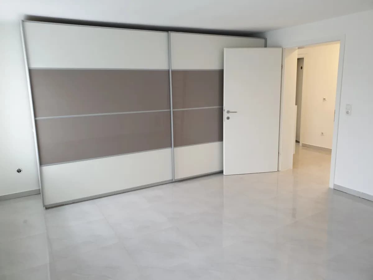 4-Zimmer-Wohnung mieten in Vöcklabruck – 180 m², € 1.500 – Bild 15 von 31