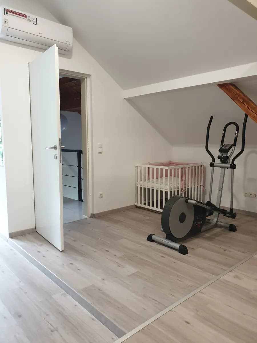 4-Zimmer-Wohnung mieten in Vöcklabruck – 180 m², € 1.500 – Bild 27 von 31