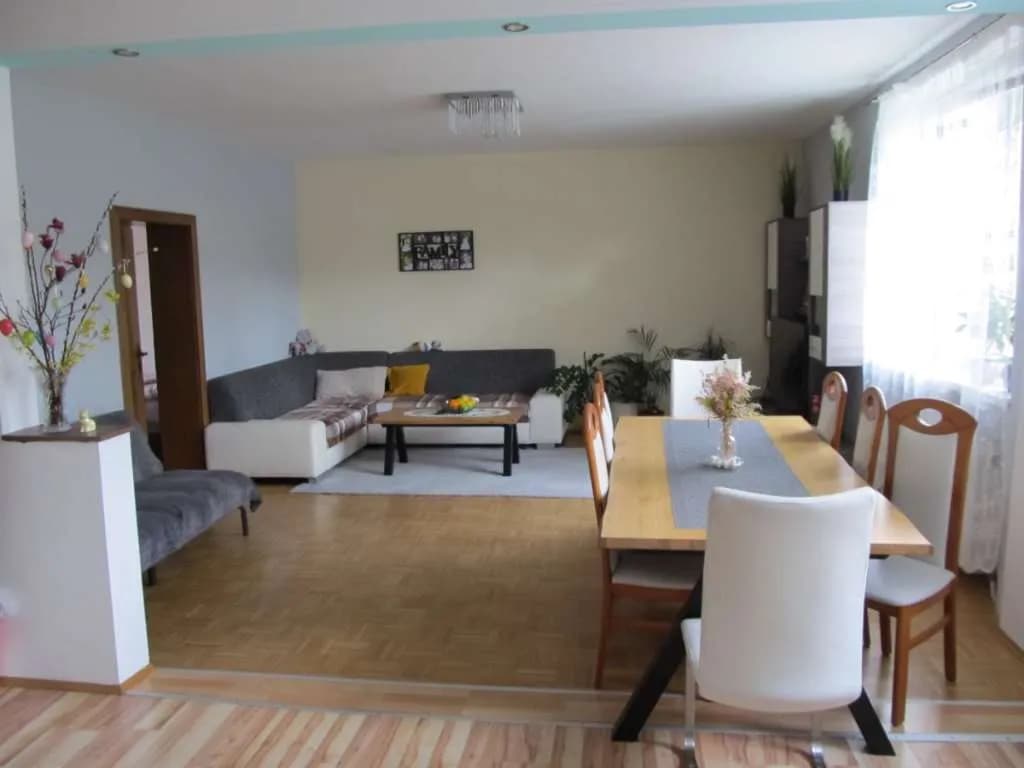 6-Zimmer-Haus kaufen in Deutschlandsberg – 275 m², € 320.000 – Bild 4 von 11
