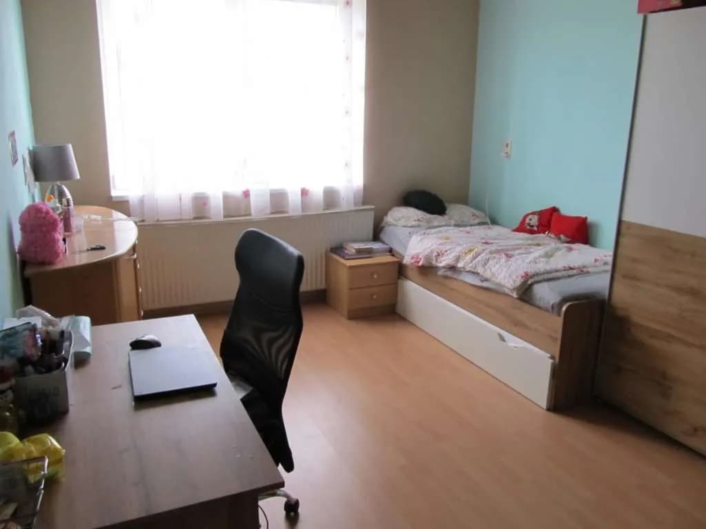 6-Zimmer-Haus kaufen in Deutschlandsberg – 275 m², € 320.000 – Bild 9 von 11