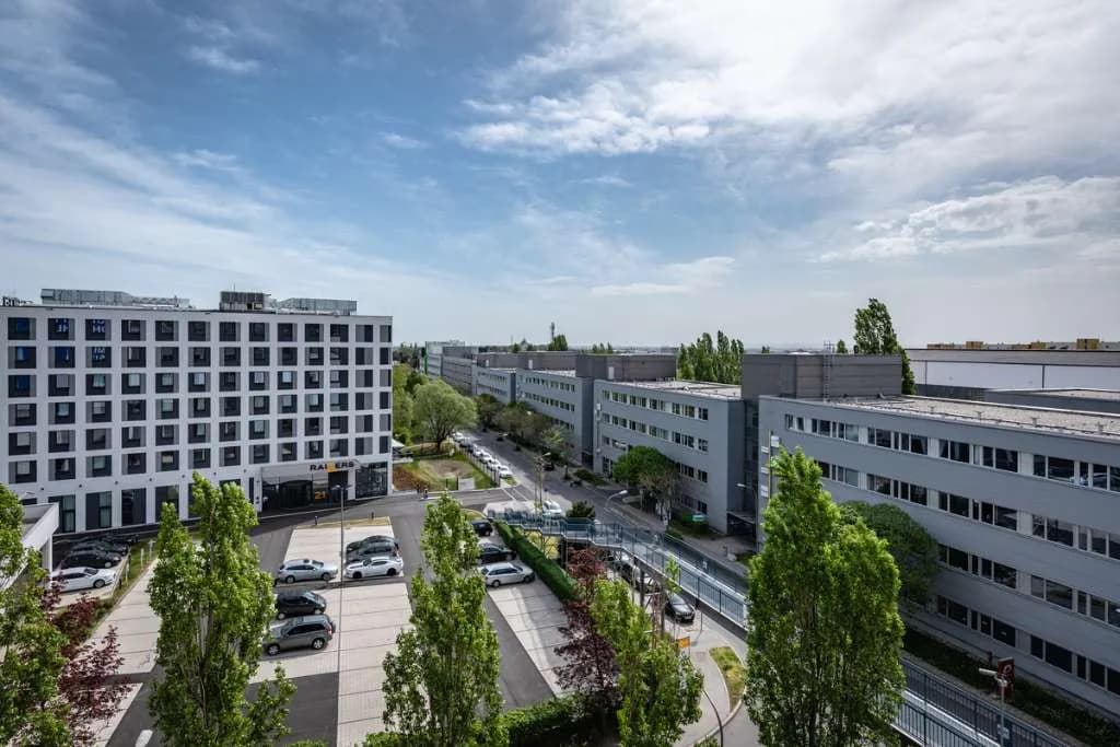 Gewerbeimmobilie mieten in Wien – 241 m², € 10 – Bild 4 von 10