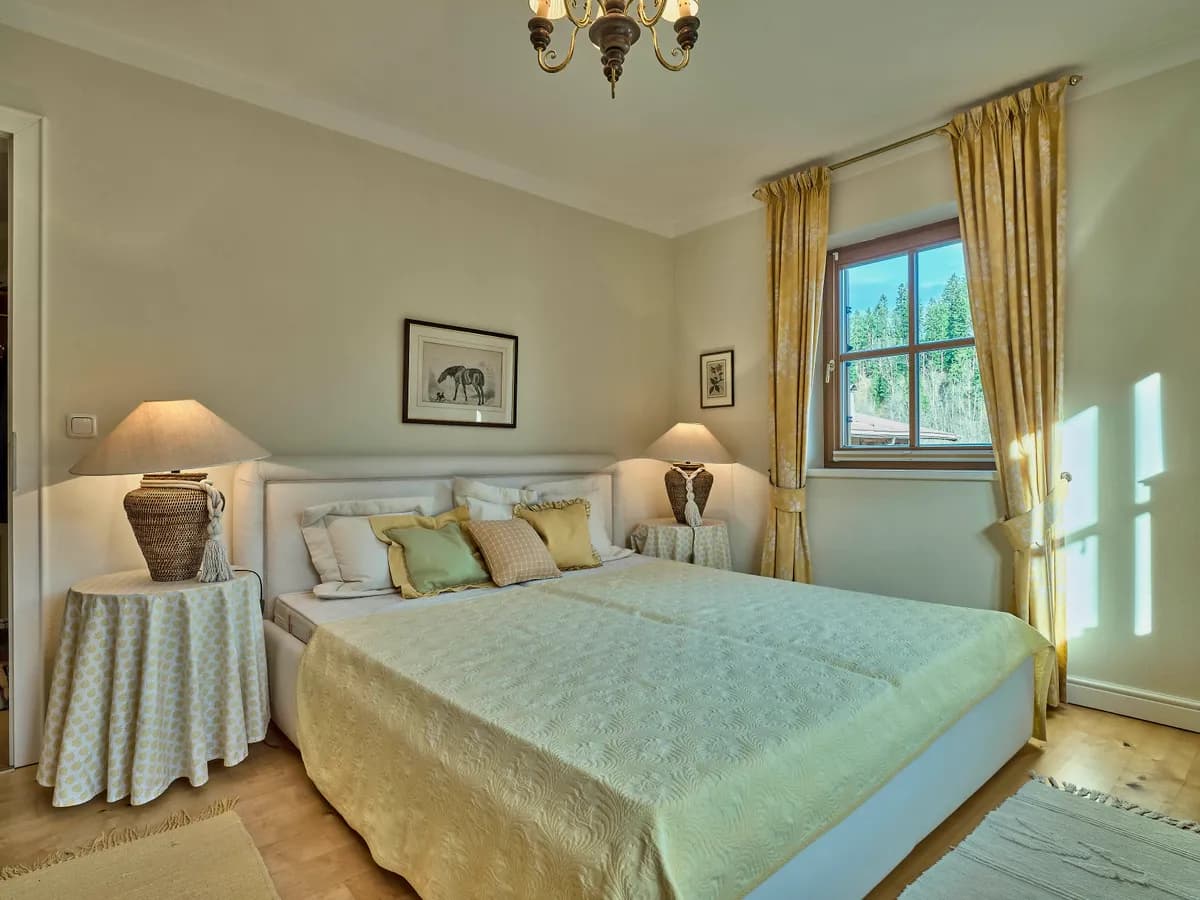 5-Zimmer-Wohnung kaufen in Kitzbühel – 180 m², € 1.250.000 – Bild 4 von 5