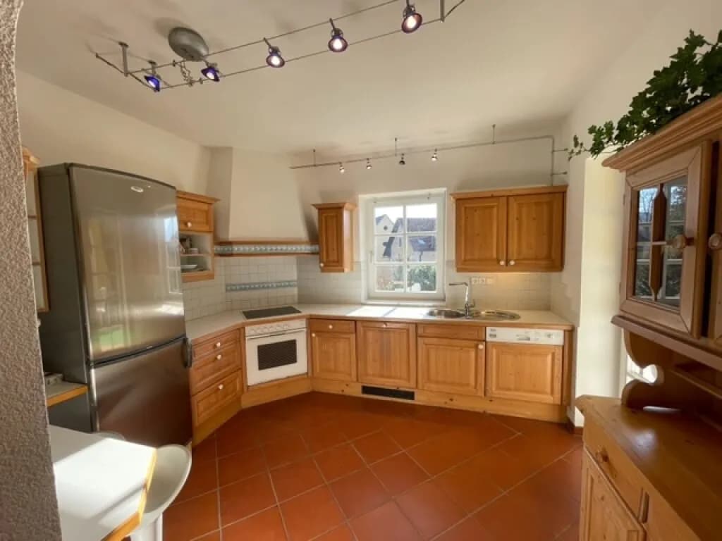 6-Zimmer-Haus mieten in Villach – 210 m², € 2.450 – Bild 5 von 23