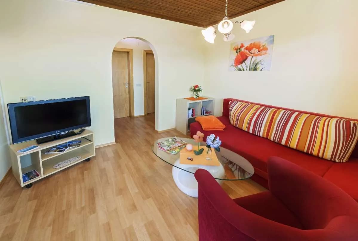 12-Zimmer-Haus kaufen in Völkermarkt – 256 m², € 699.000 – Bild 6 von 6