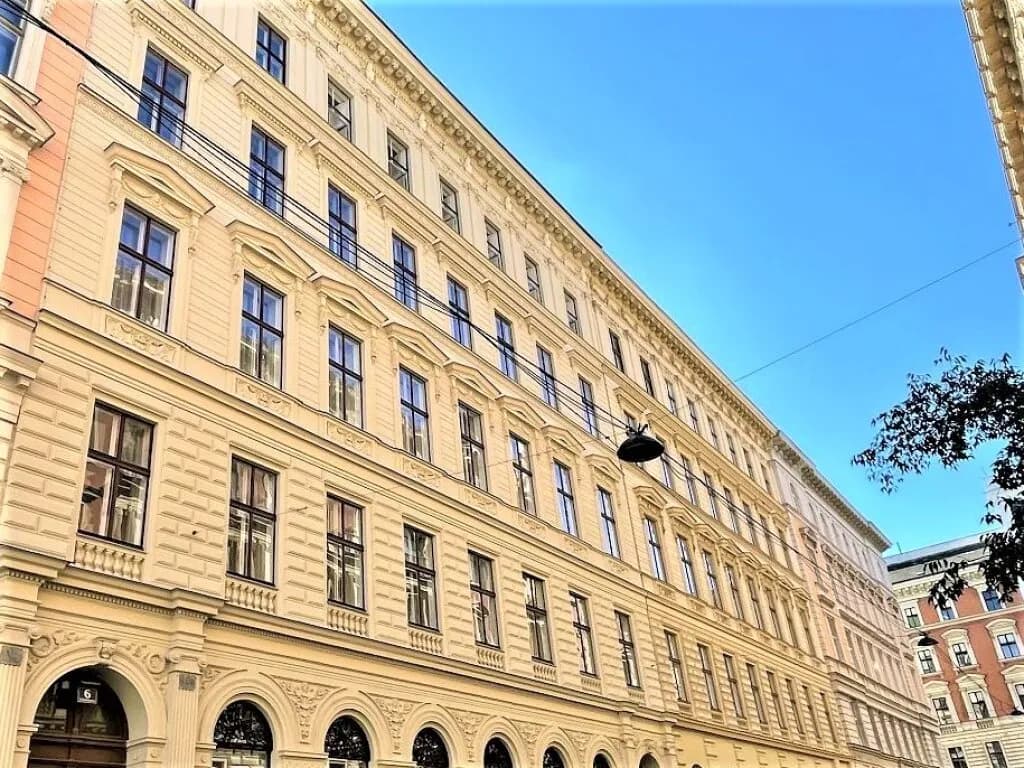 3-Zimmer-Wohnung mieten in Wien – 131 m², € 3.999 – Bild 4 von 4