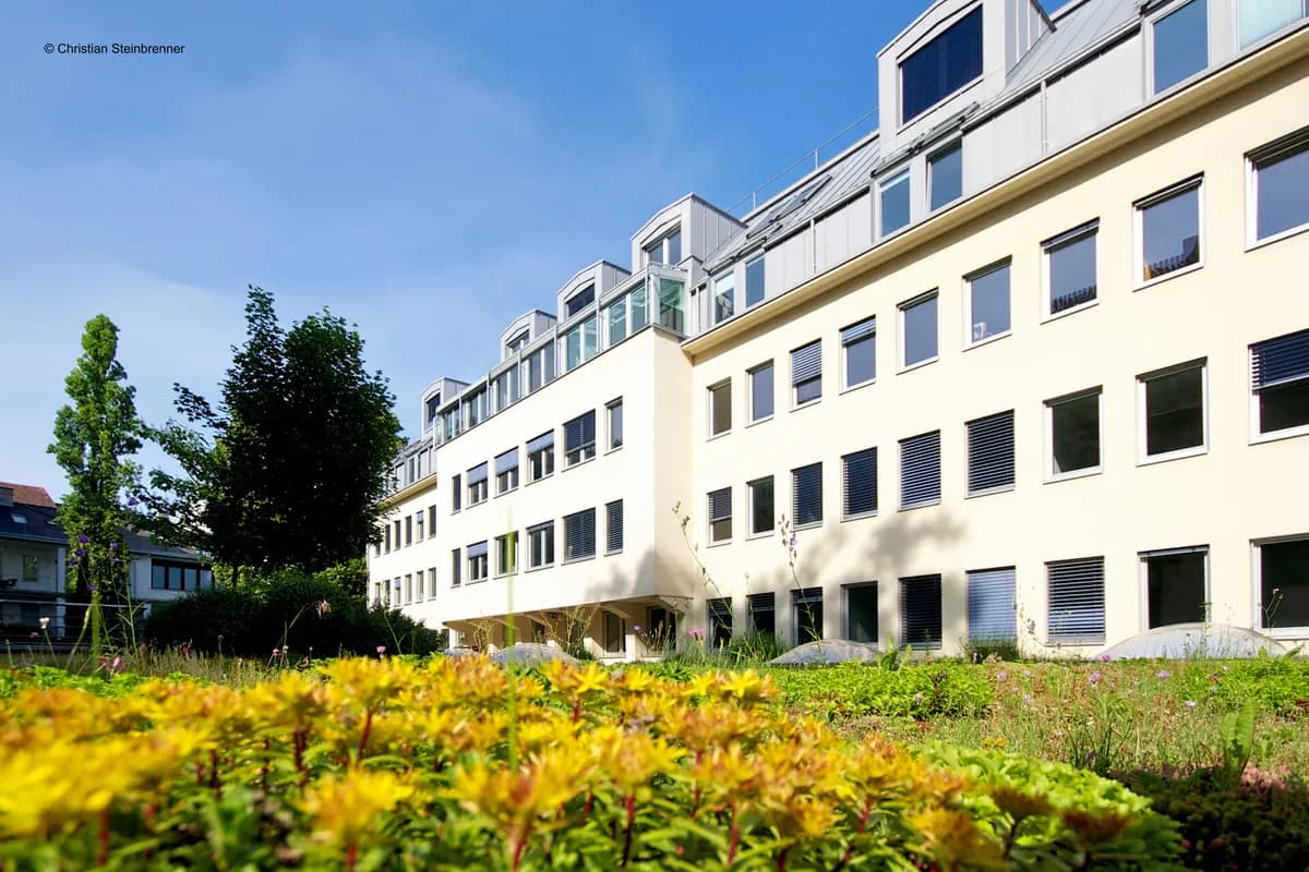 Gewerbeimmobilie mieten in Wien – 193 m², € 12 – Bild 1 von 8