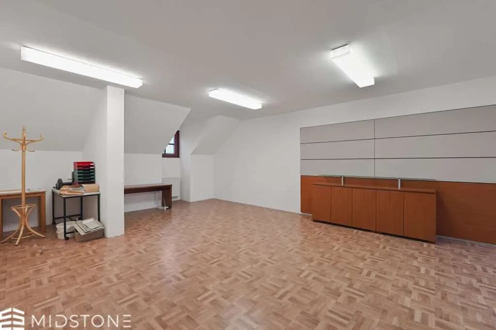 3-Zimmer-Gewerbeimmobilie mieten in Horn – 127 m², € 809 – Bild 9 von 13