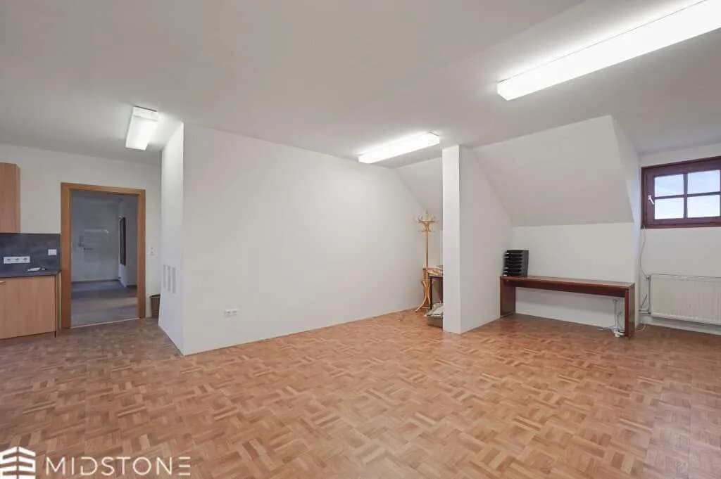 3-Zimmer-Gewerbeimmobilie mieten in Horn – 127 m², € 809 – Bild 10 von 13