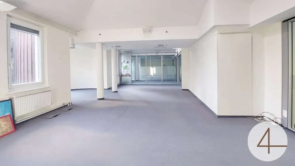 Gewerbeimmobilie mieten in Sankt Pölten – 187 m², € 2.244