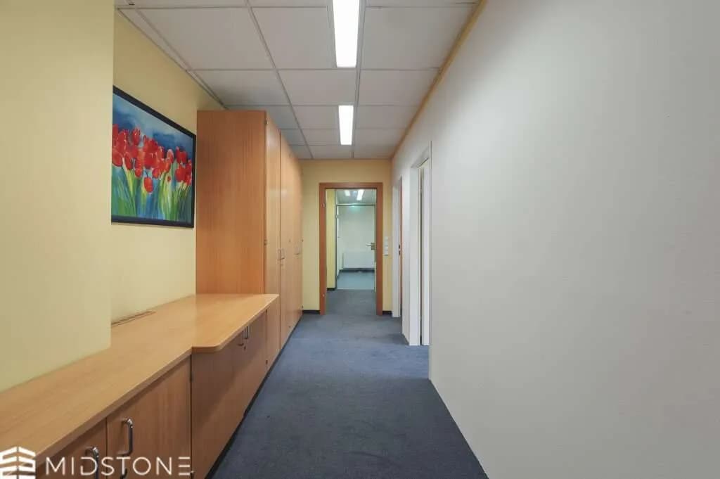 3-Zimmer-Gewerbeimmobilie mieten in Horn – 68 m², € 669 – Bild 9 von 10