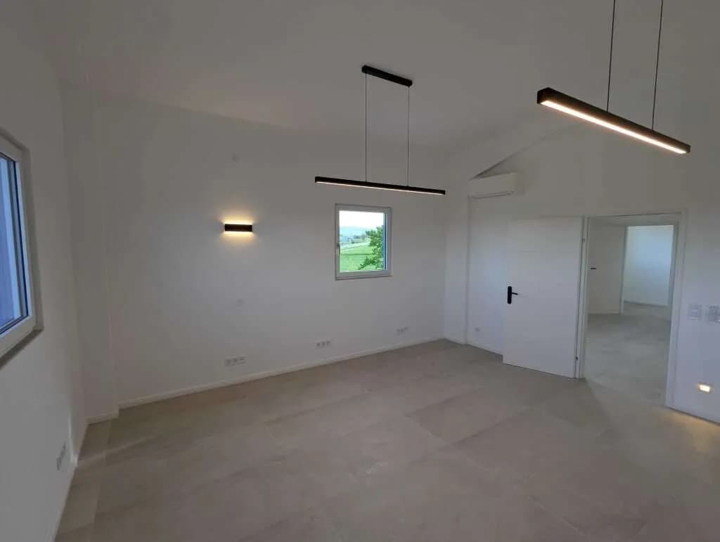 Gewerbeimmobilie mieten in Mattersburg – 53 m², € 750 – Bild 3 von 5